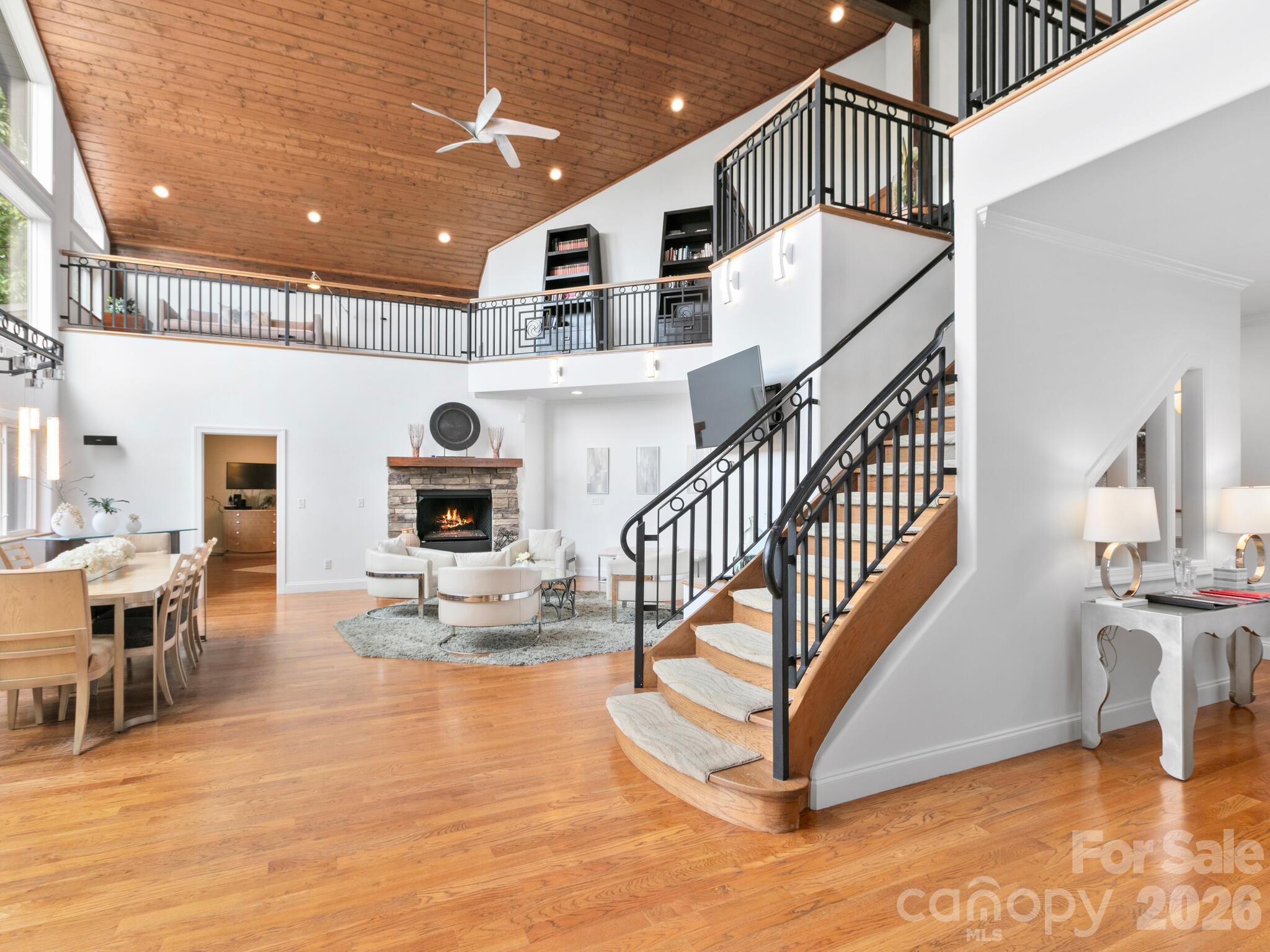 Rambling Ridge - Residential