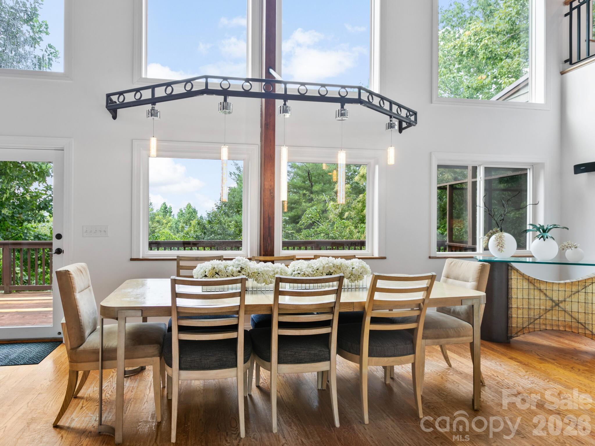 Rambling Ridge - Residential