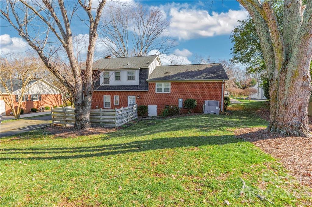 Olde Providence - Residential