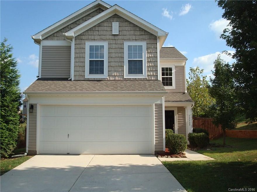 This spacious two story home has 3 bedrooms, 2.5 bathroom. It features vaulted ceilings and wood flooring. The kitchen has all appliances. The home comes with a washer and dryer. The master suite has a walk in closet and the master bath has an oversized tub. Enjoy entertaining indoors near the cozy fireplace. This home is move in ready!