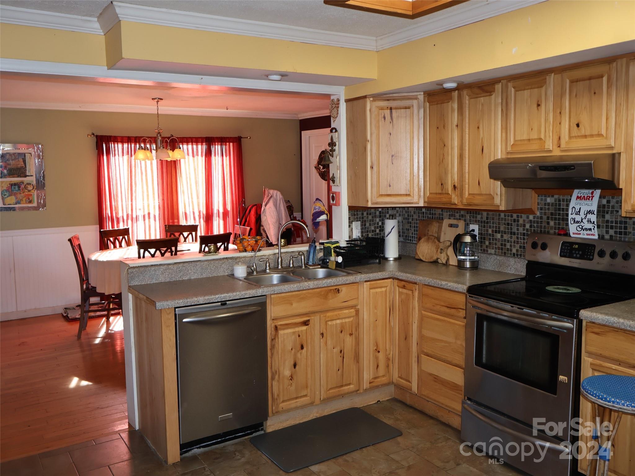 Rolling Oaks Estates - Residential