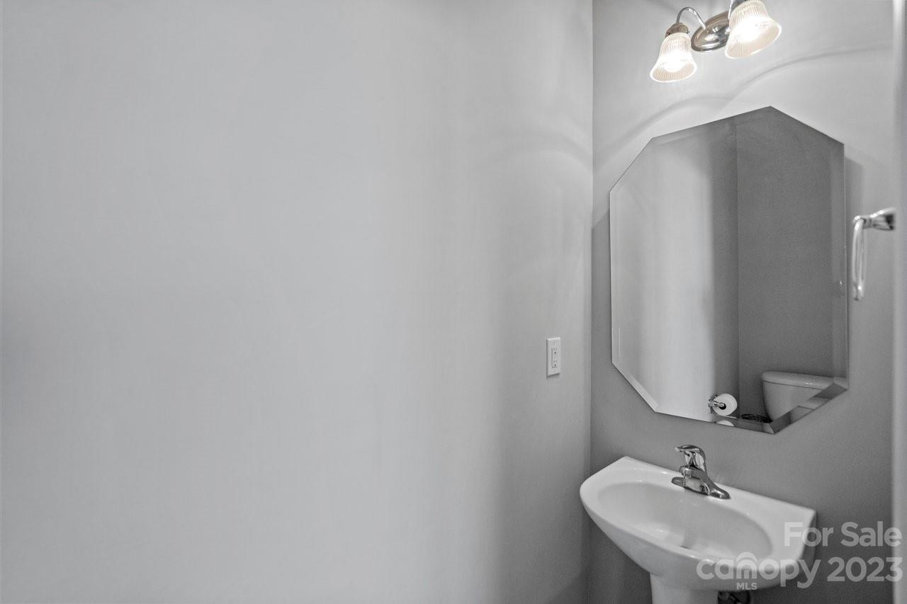 Harris Crossing - Residential