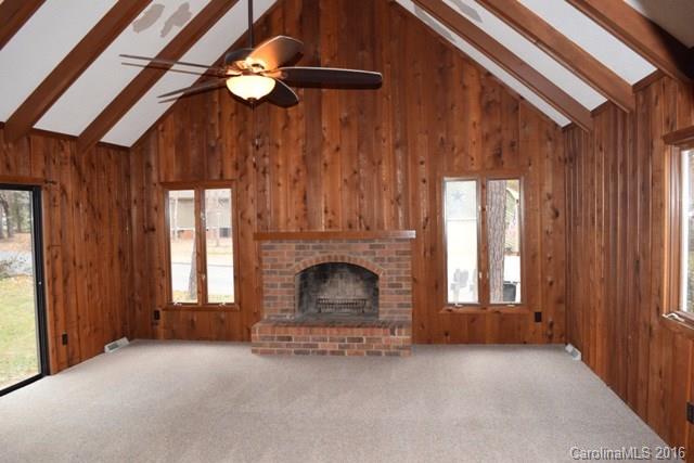 Tega Cay - Residential