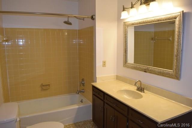 Tega Cay - Residential