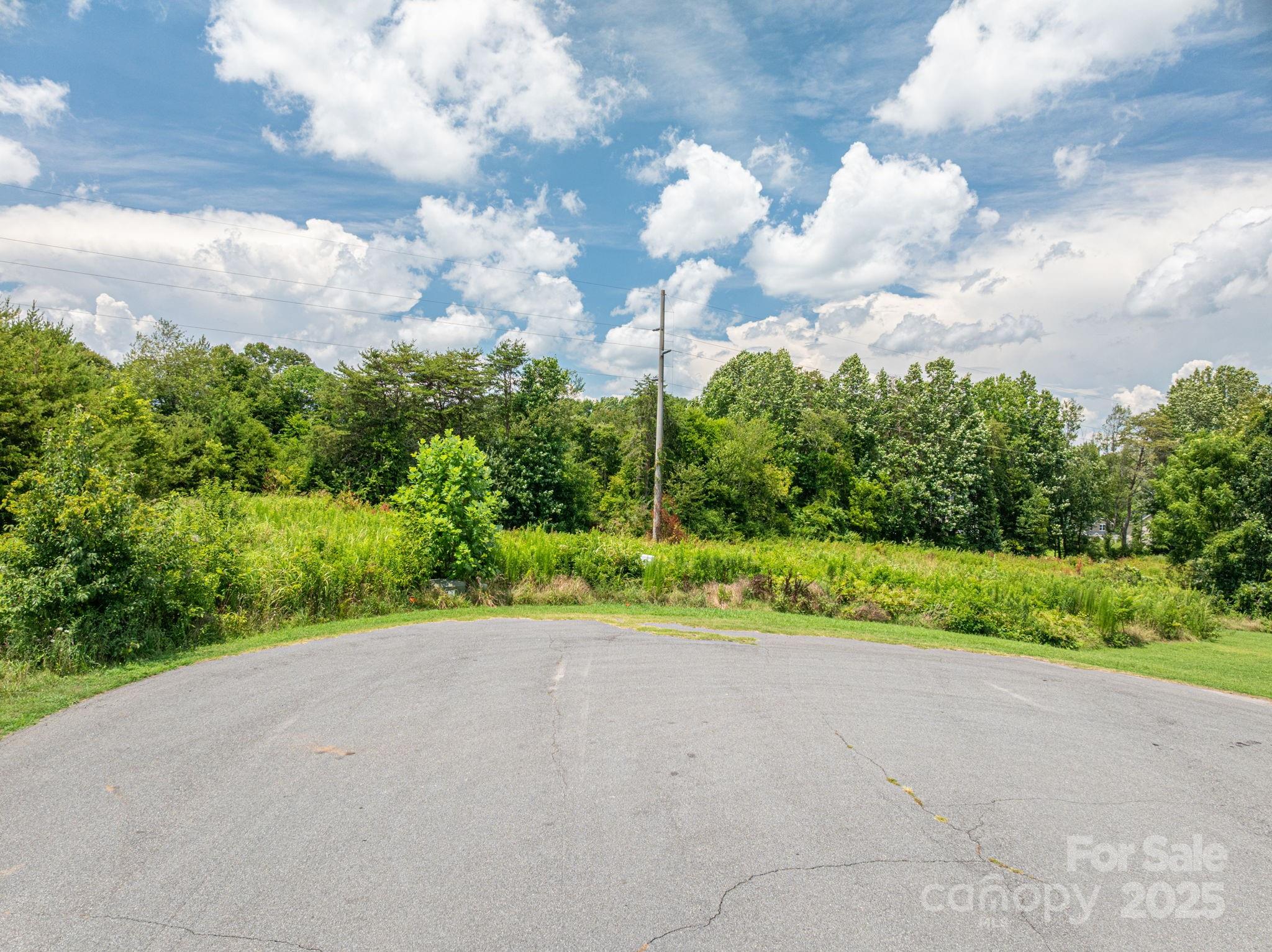 000 Flag Lane 53
