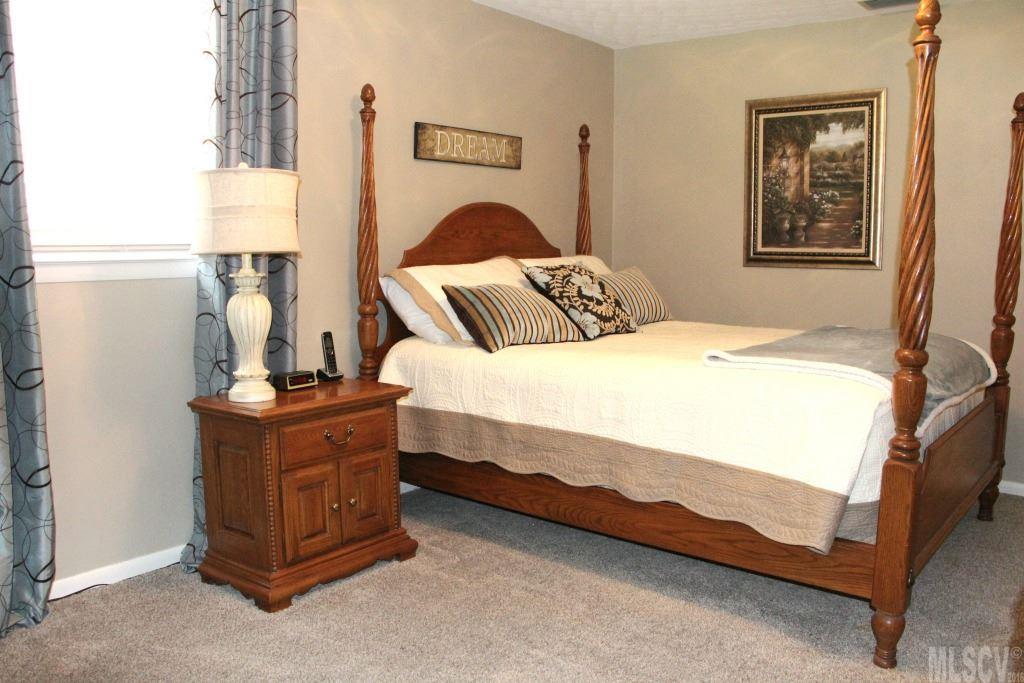 Sherwood Lanes - Residential