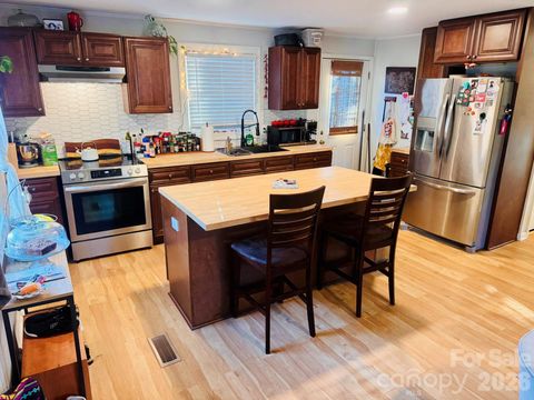 Photo of 1217 Allen Street, Charlotte, NC 28205 (MLS # 4348952)