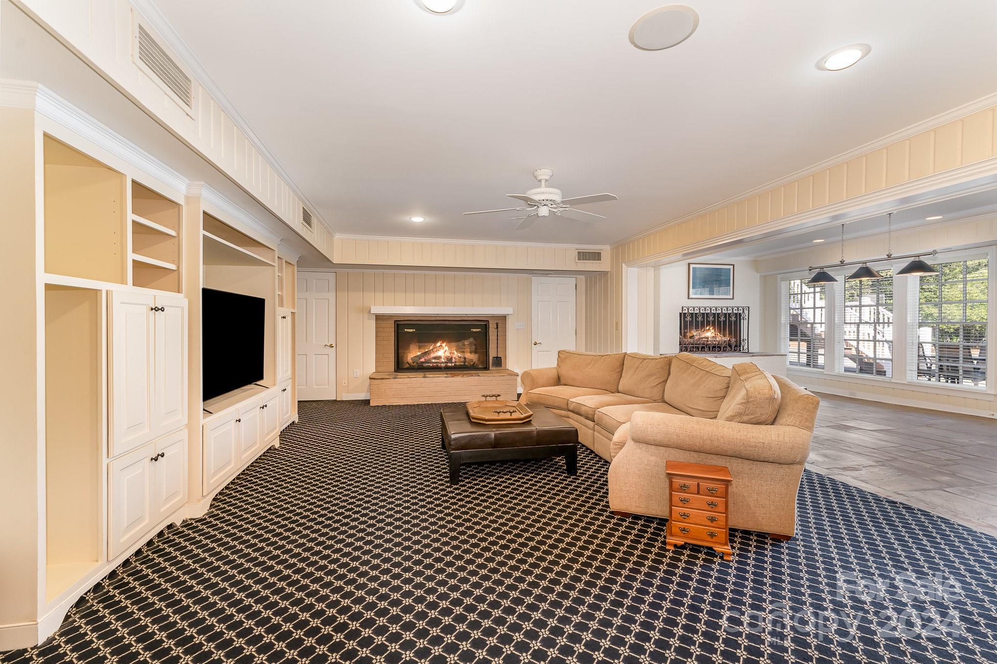 Buena Vista - Residential