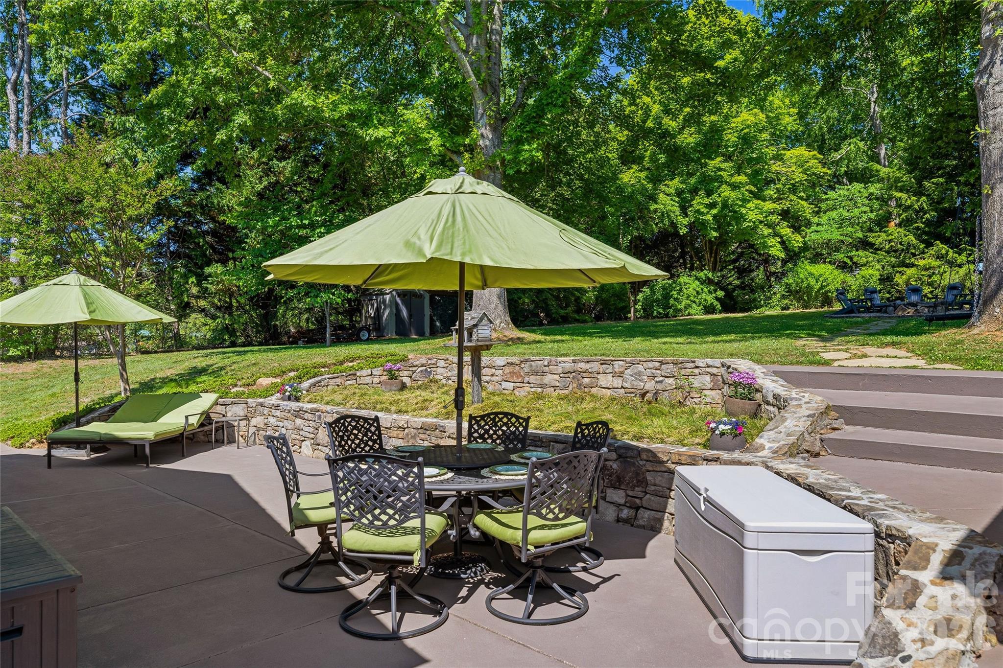 White Pine Circle - Residential