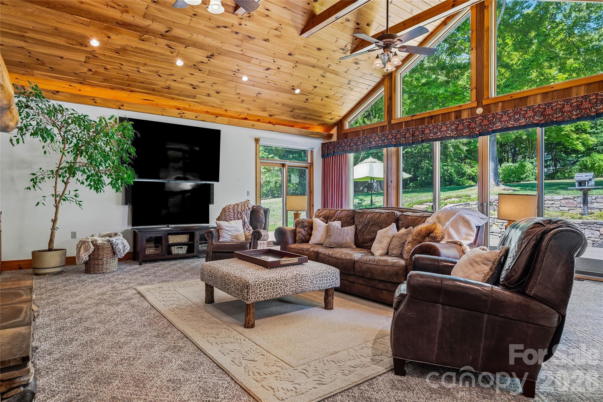 White Pine Circle - Residential