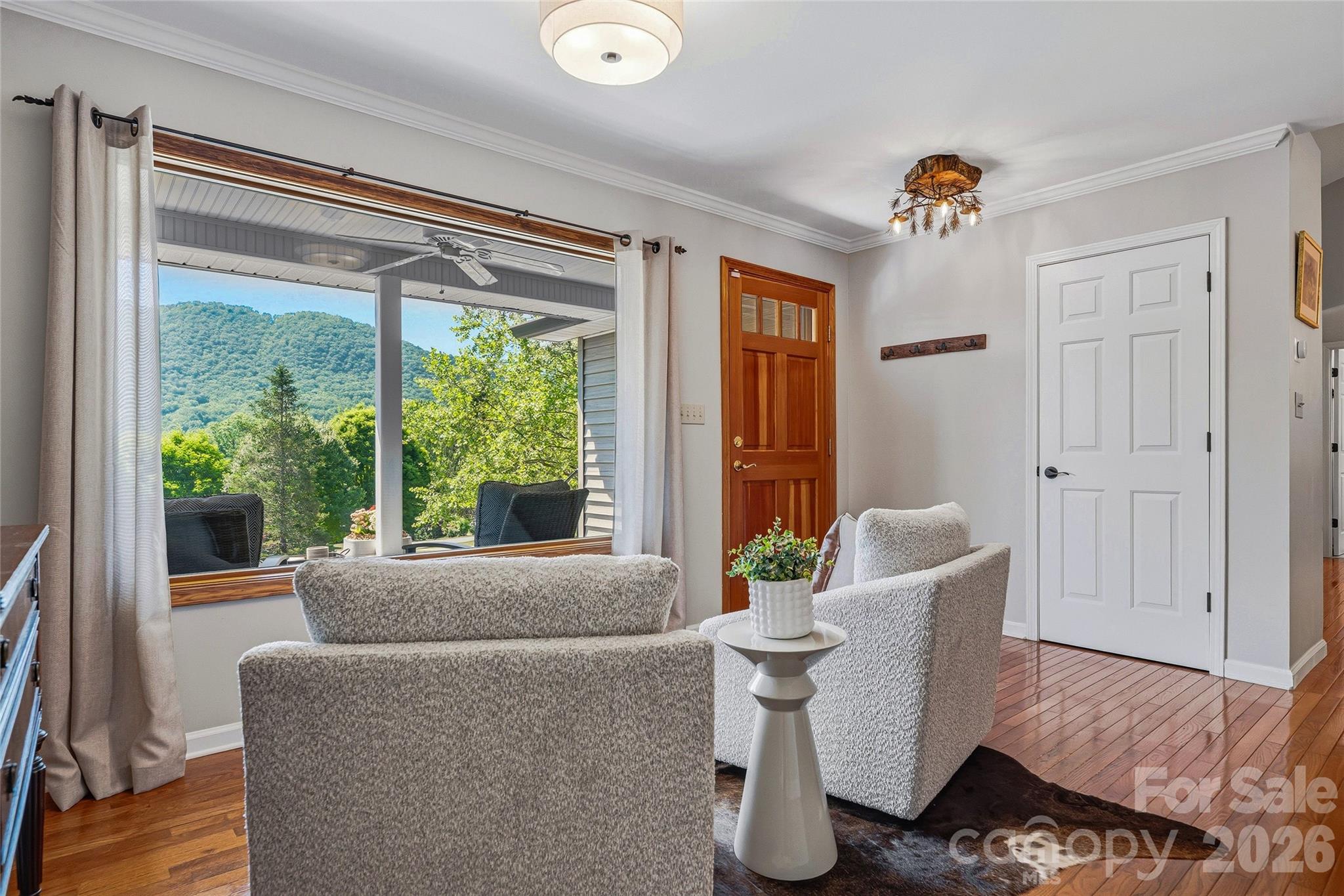 White Pine Circle - Residential