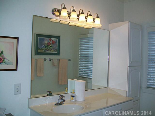 Ole Eastpointe - Residential