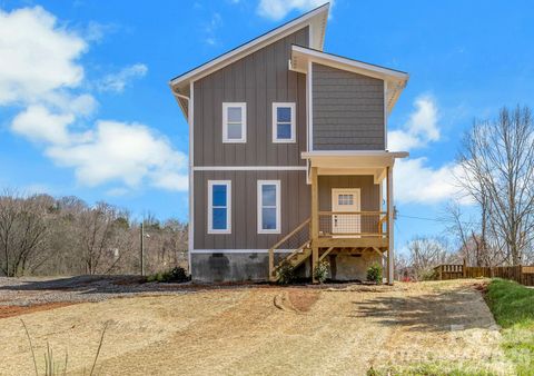 31 Elkwood Avenue Asheville NC 28804