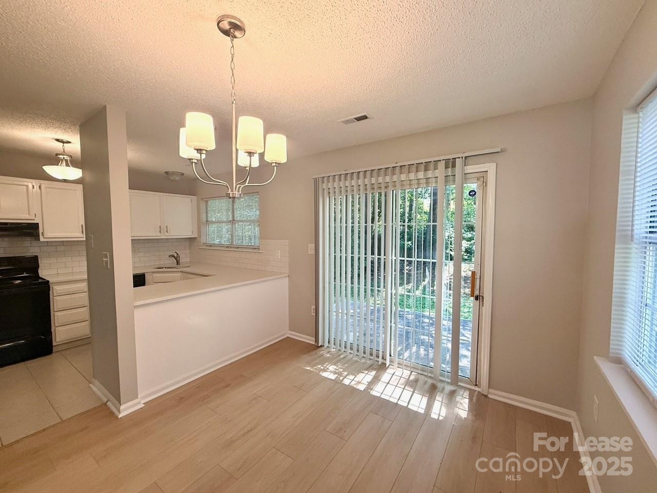 Old Oaks - Residential Lease