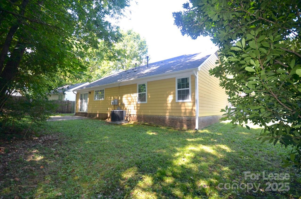 Old Oaks - Residential Lease