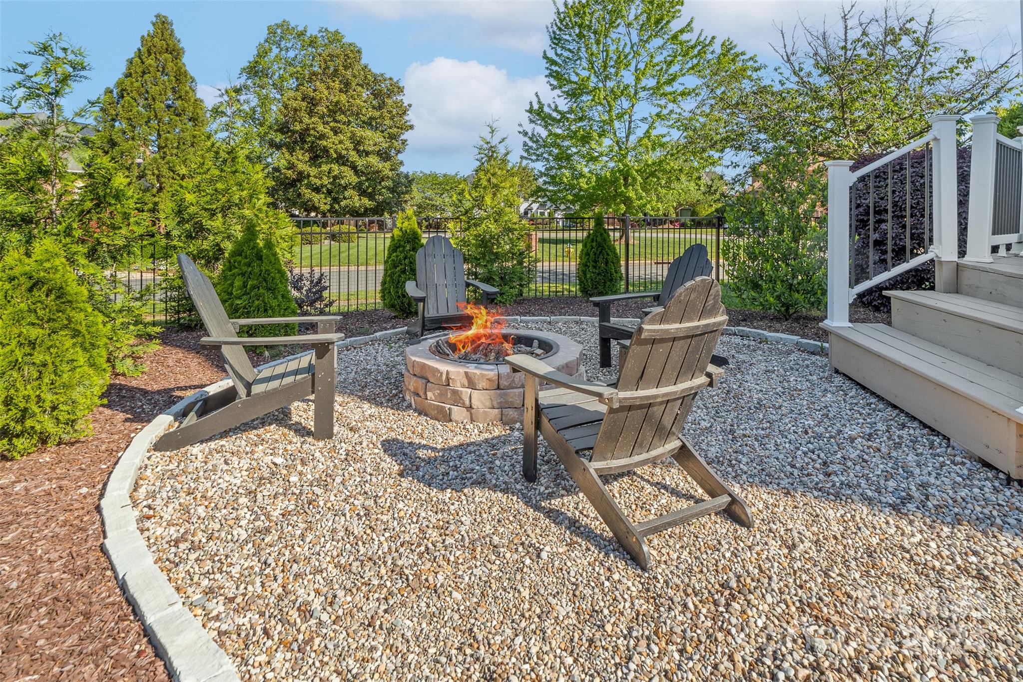 The Peninsula - Residential