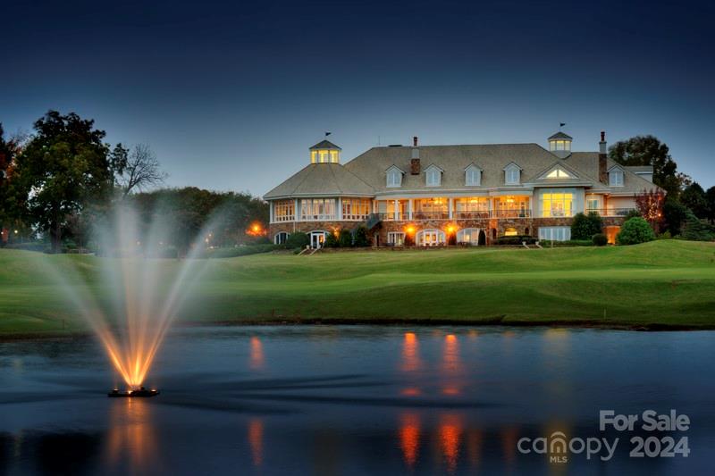 The Peninsula - Residential