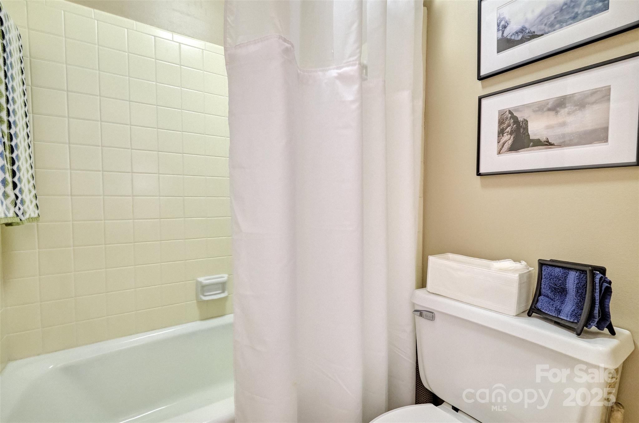 River Hills - Residential