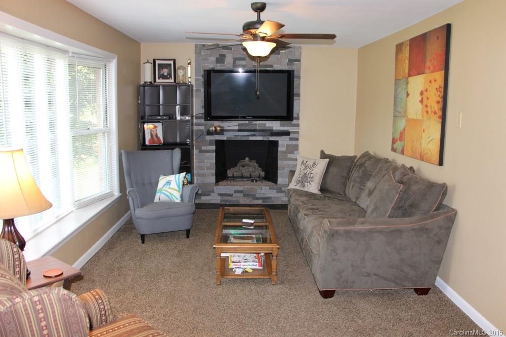 Sandy Ridge Acres - Residential