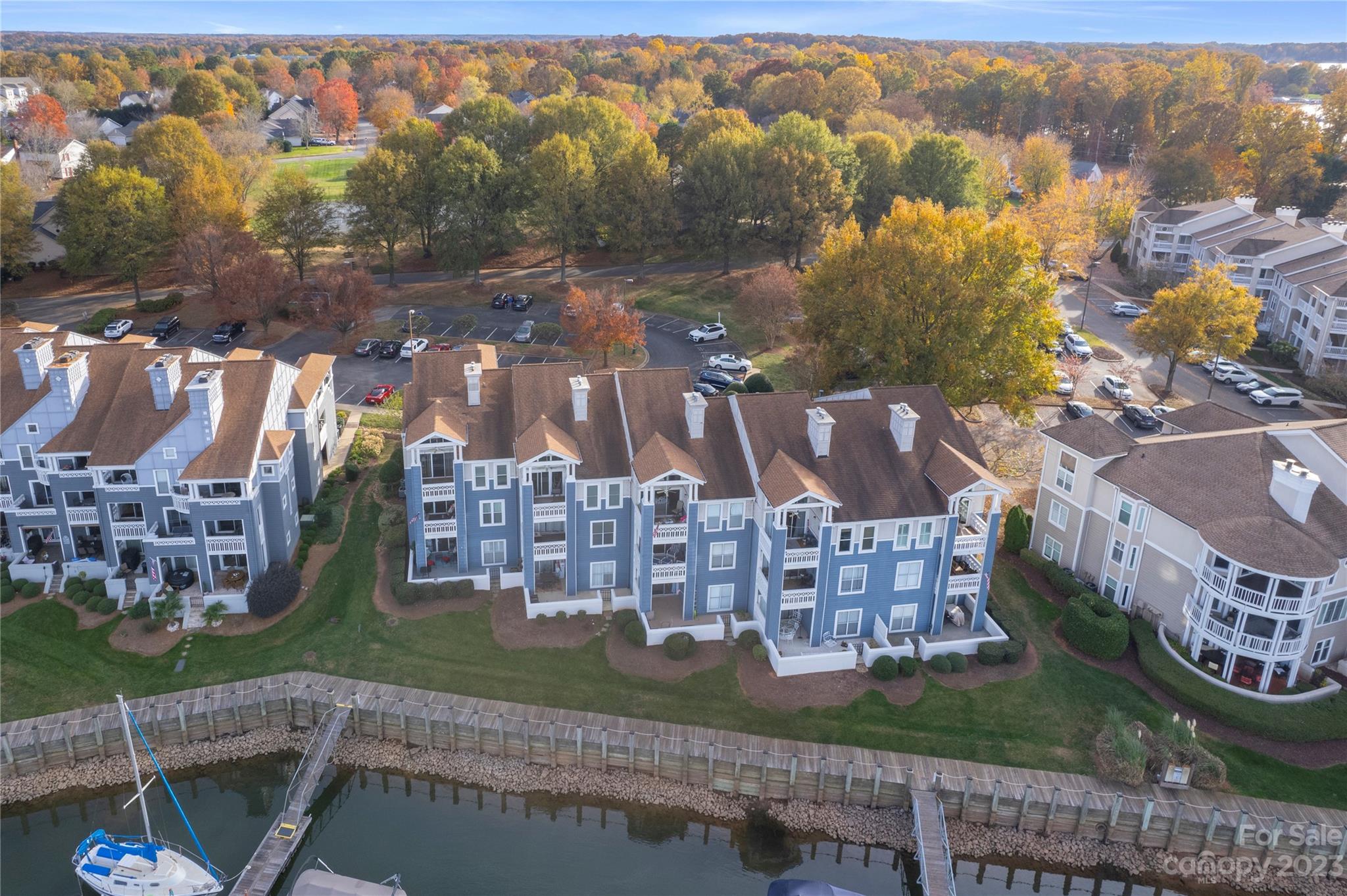 Vineyard Point - Residential