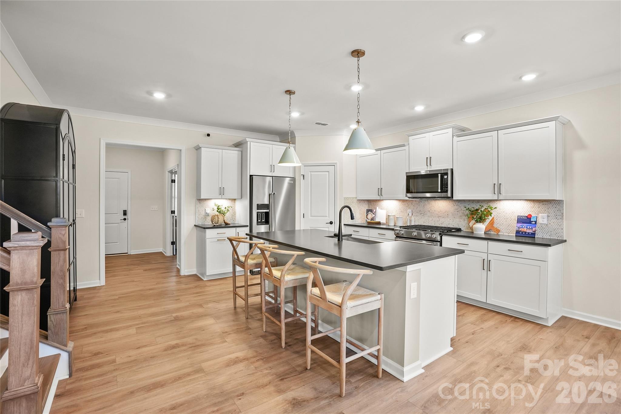 2149 Riverbend Avenue