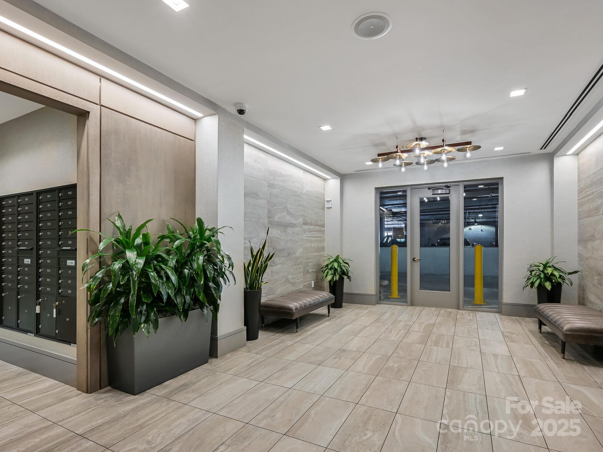 Asheville Arras Residence - Residential