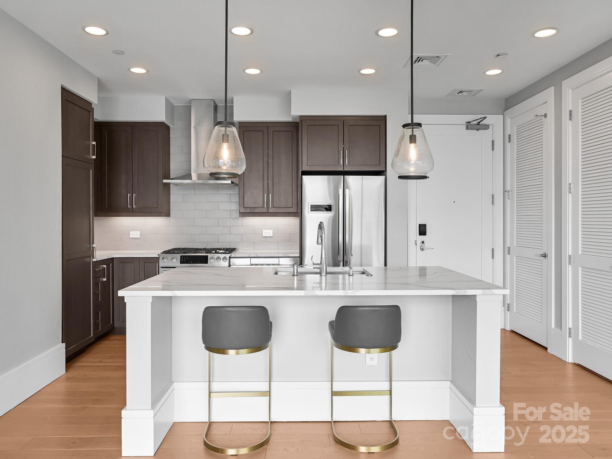 Asheville Arras Residence - Residential