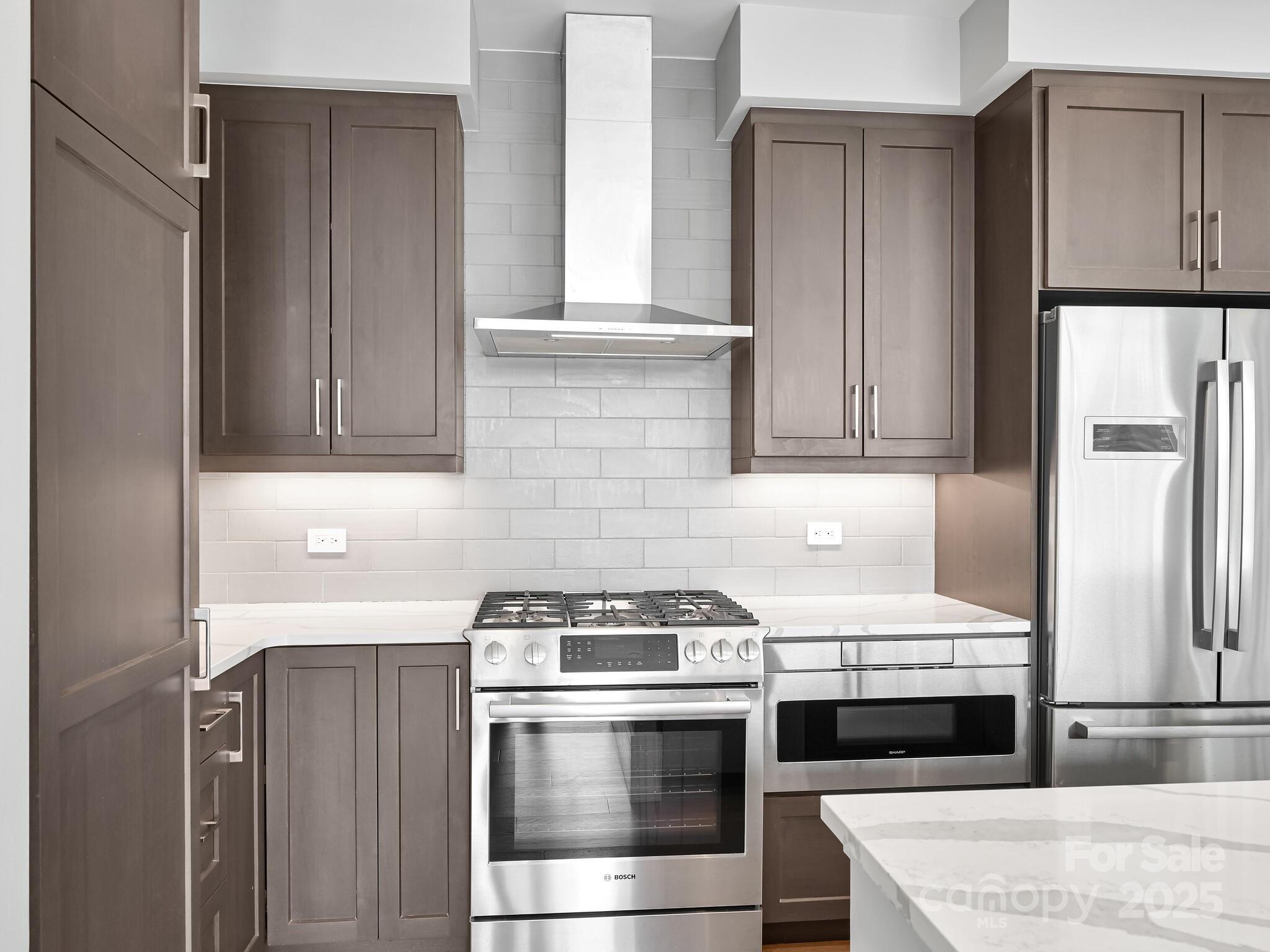 Asheville Arras Residence - Residential