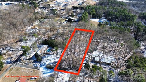 Photo of 11006 Cedar Lane, Huntersville, NC 28078 (MLS # 4341351)