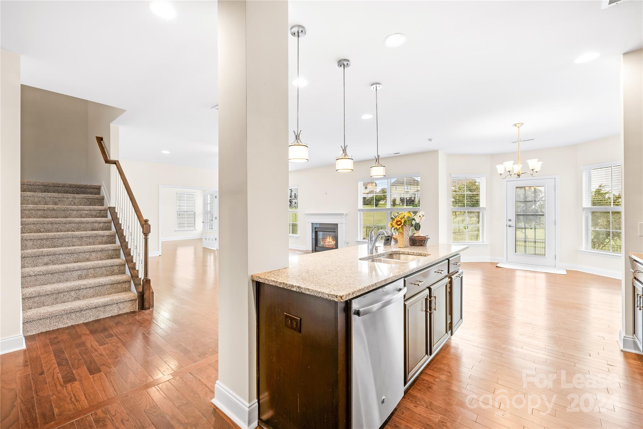 Hawks Creek - Residential Lease