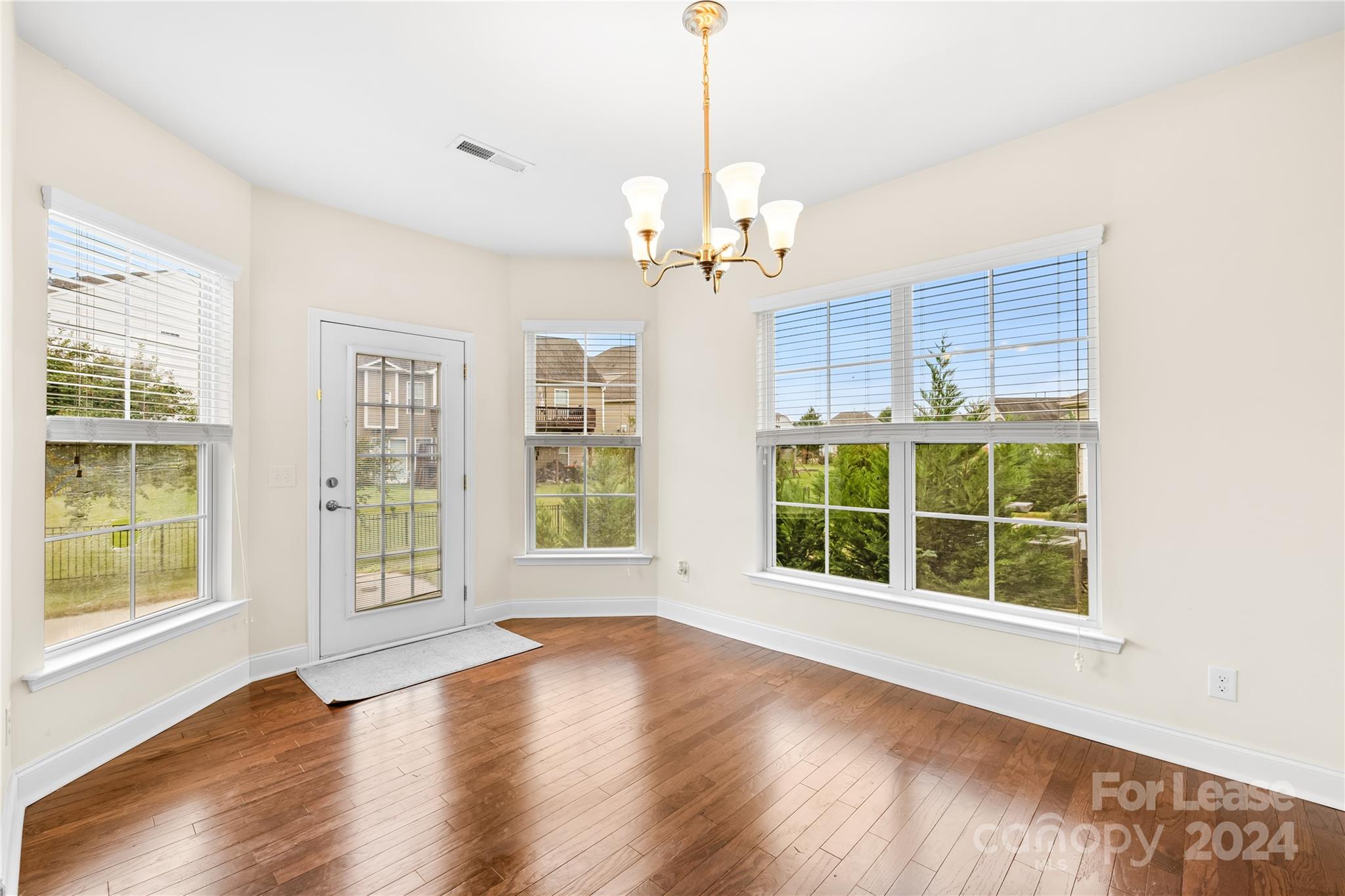 Hawks Creek - Residential Lease