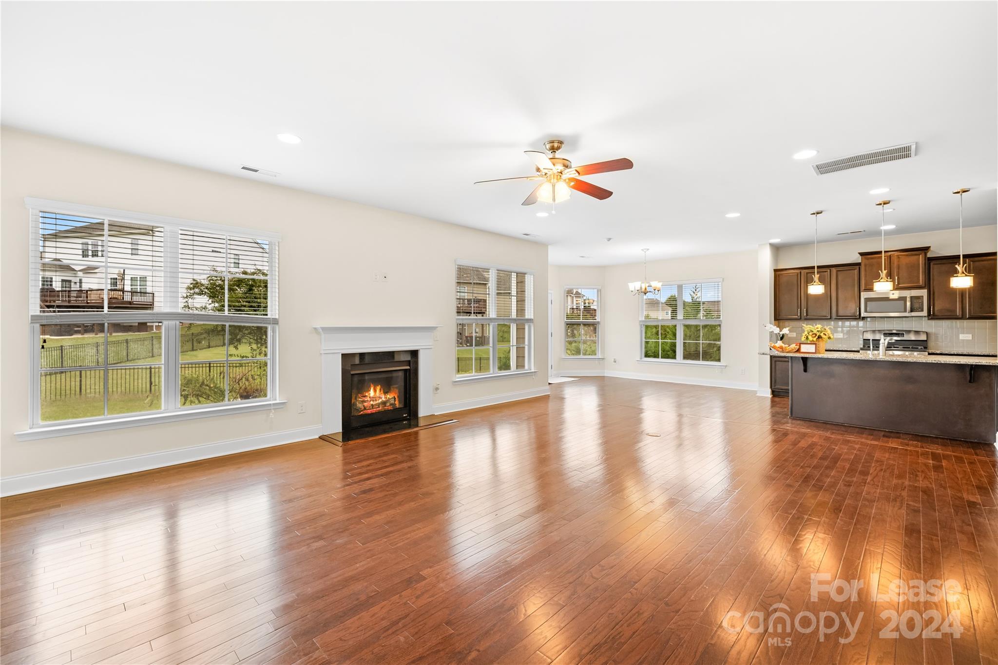Hawks Creek - Residential Lease
