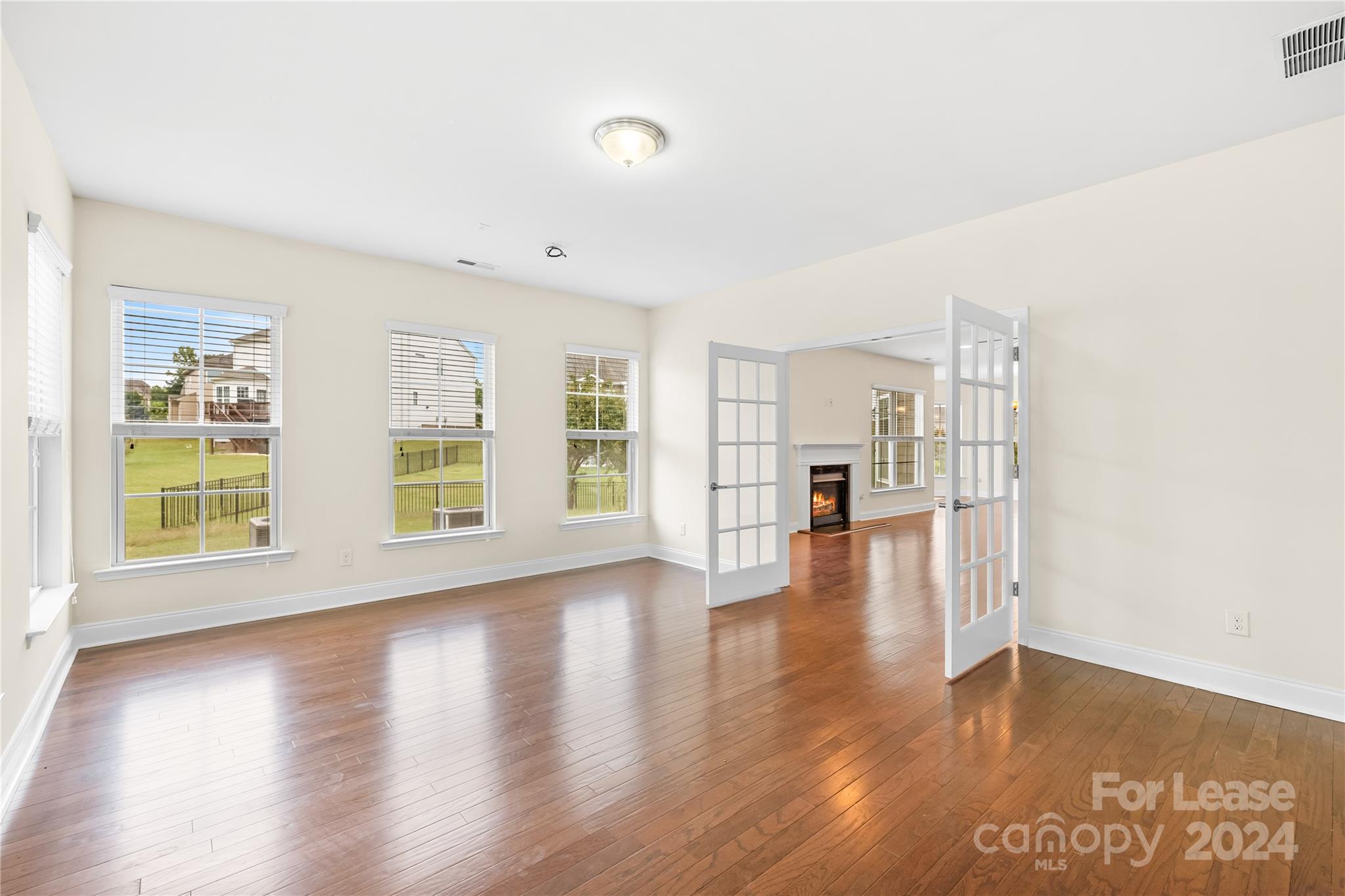 Hawks Creek - Residential Lease