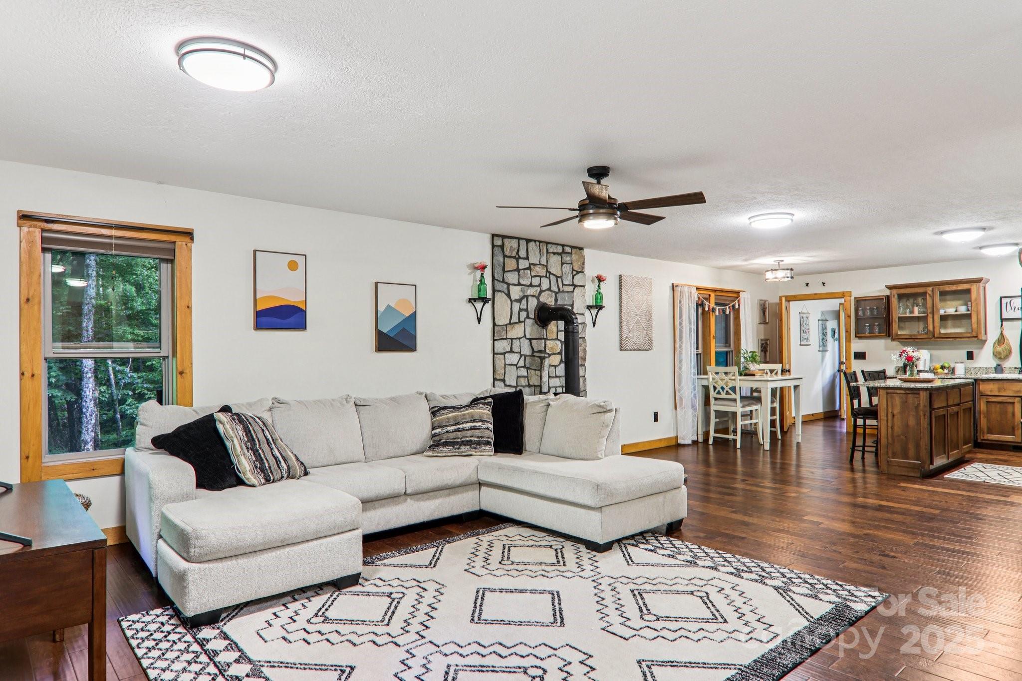 2171 Black Rock Road