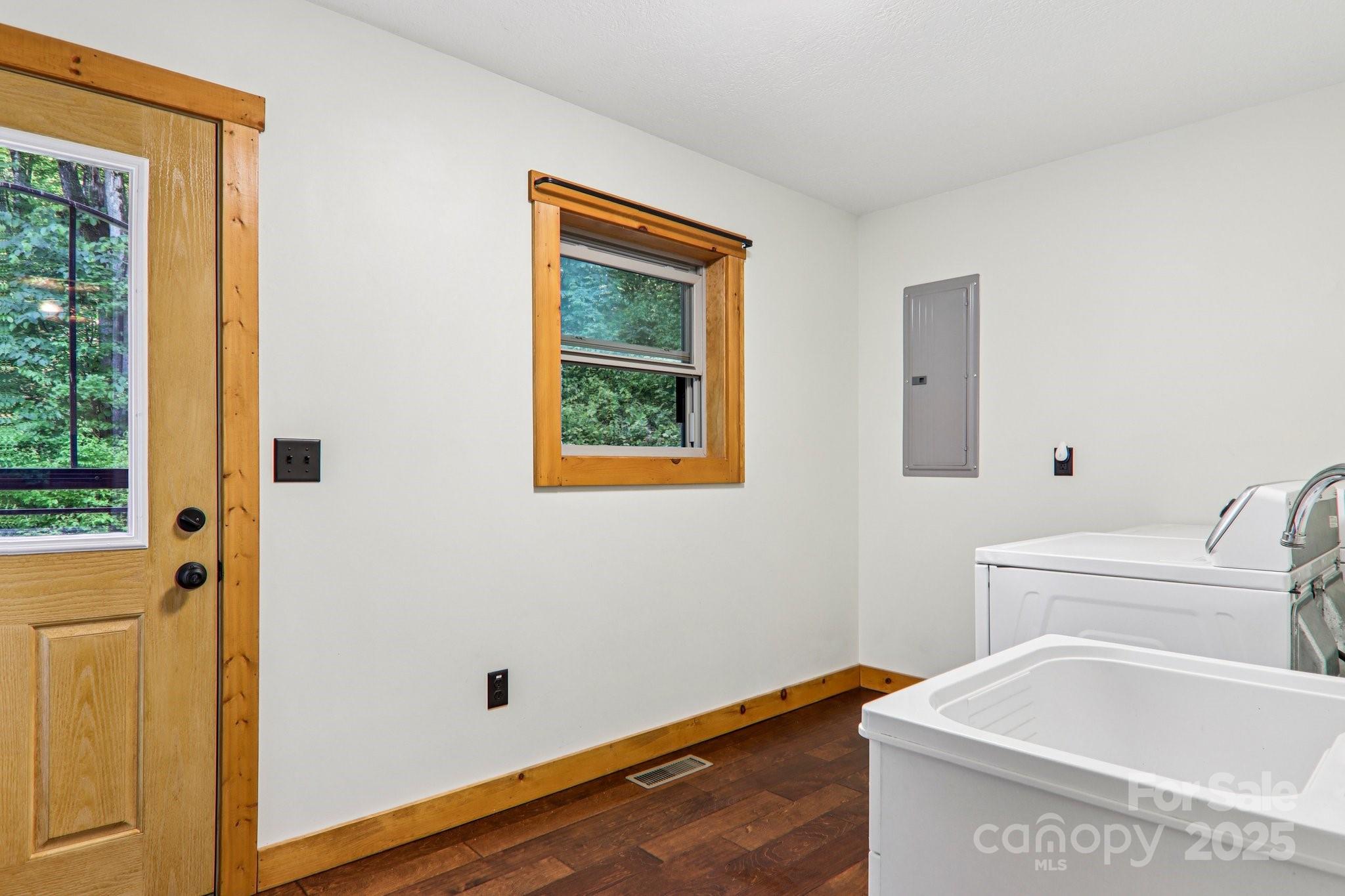 Black Rock - Residential