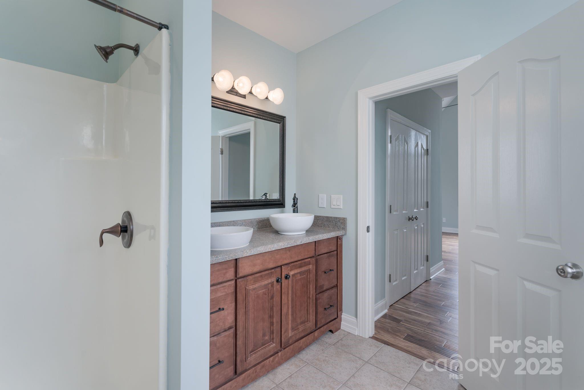 Stoneridge Lakes - Residential