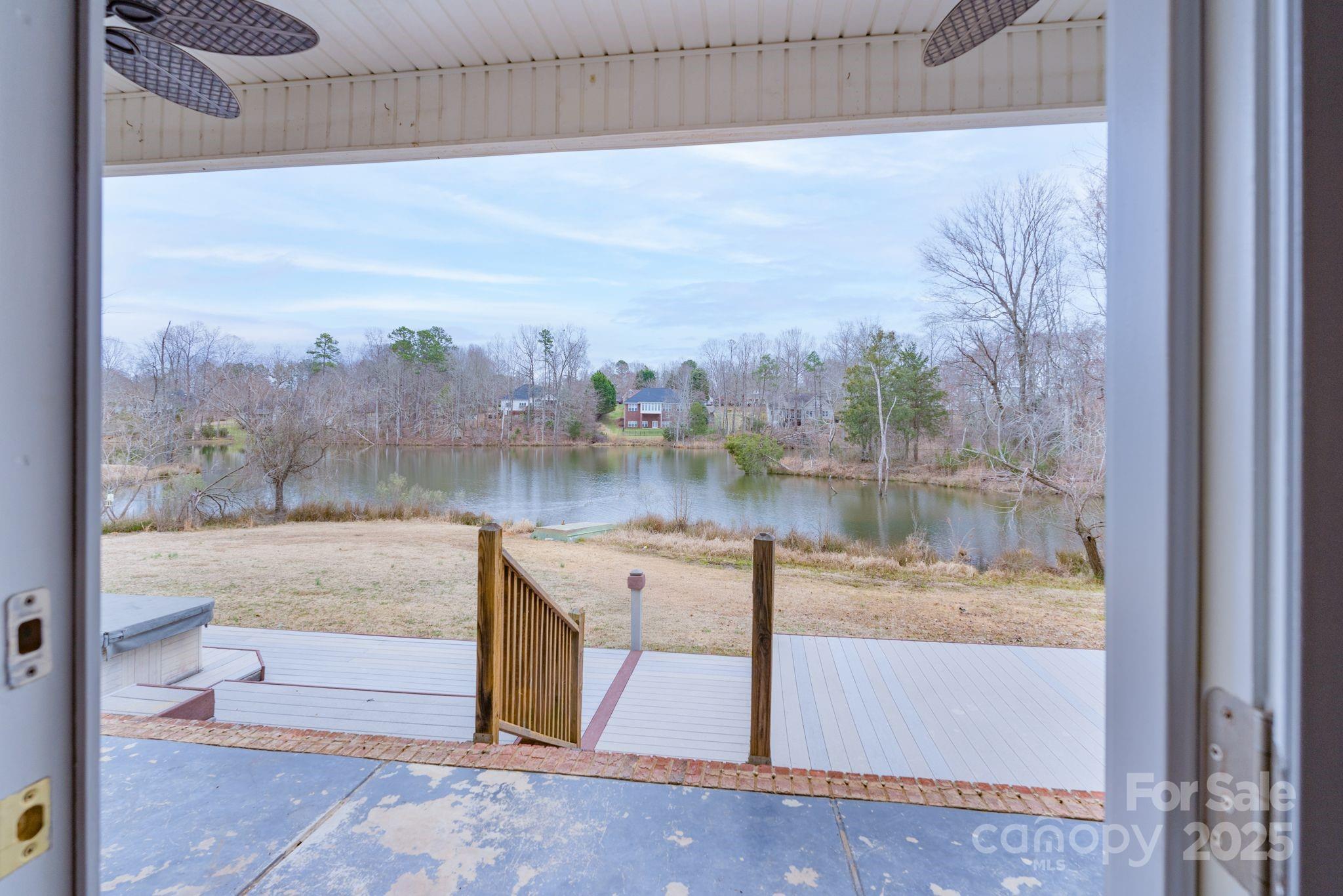 Stoneridge Lakes - Residential