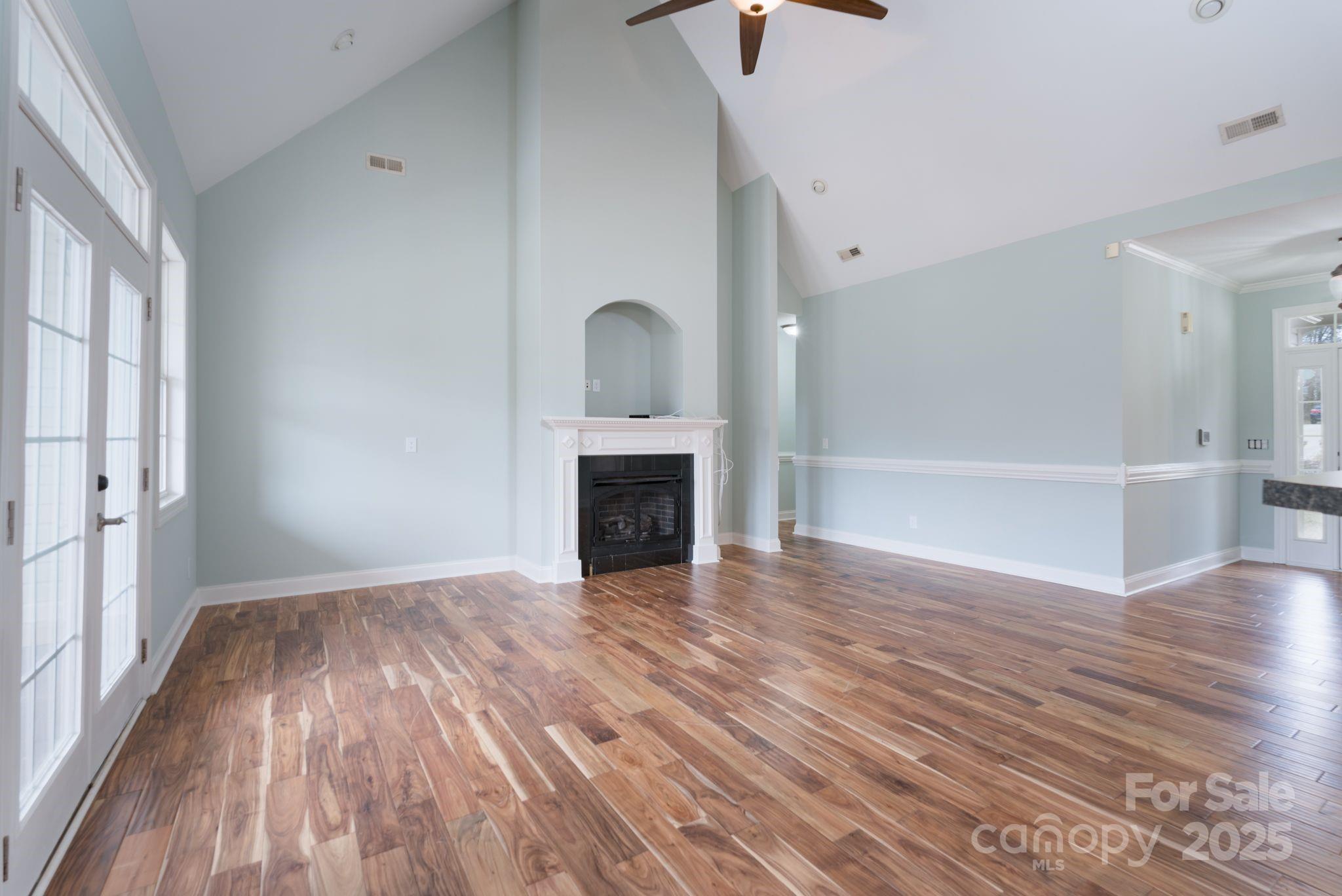 1750 Williamsburg Drive