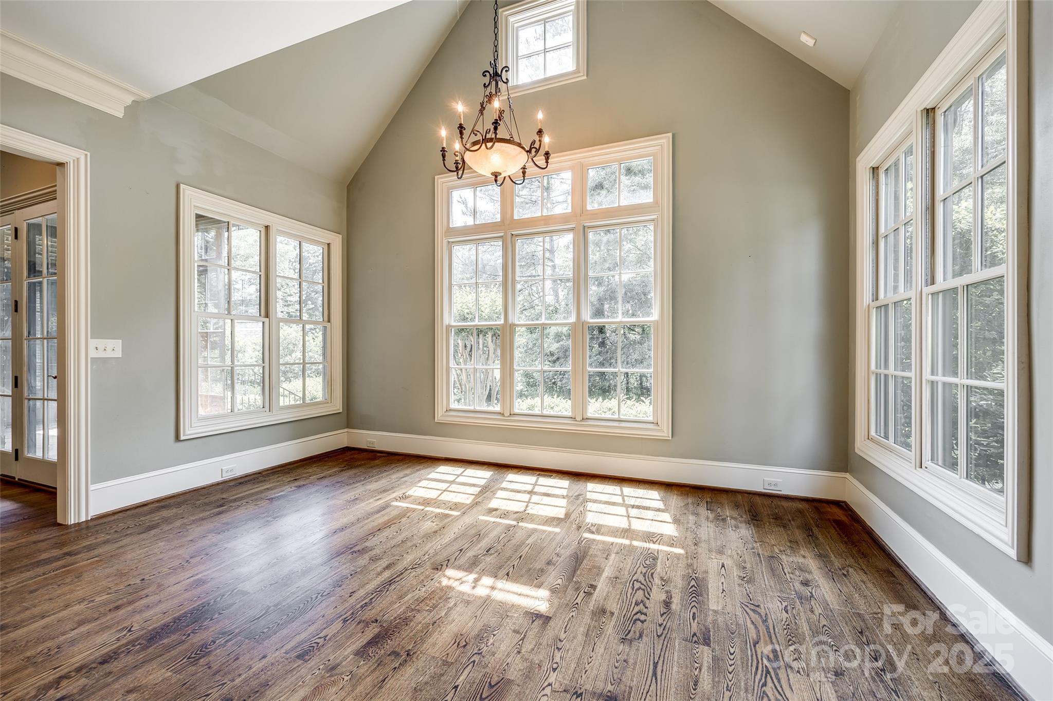 8239 Victoria Lake Drive