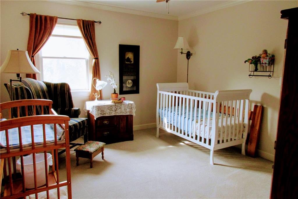 Moores Ferry - Residential