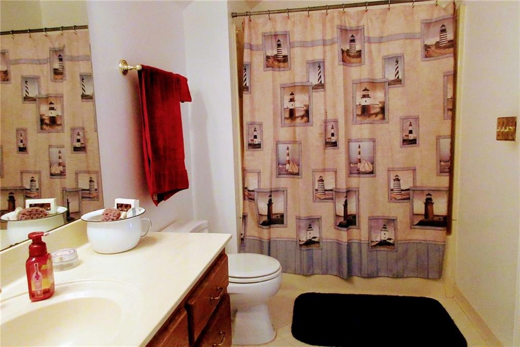 Moores Ferry - Residential