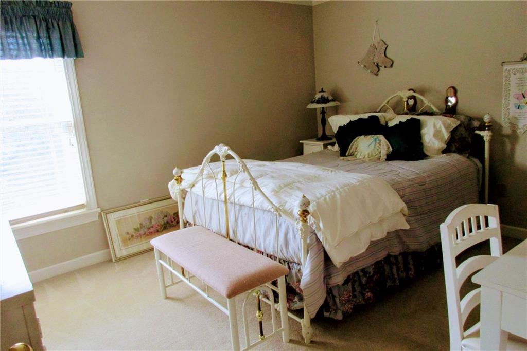 Moores Ferry - Residential