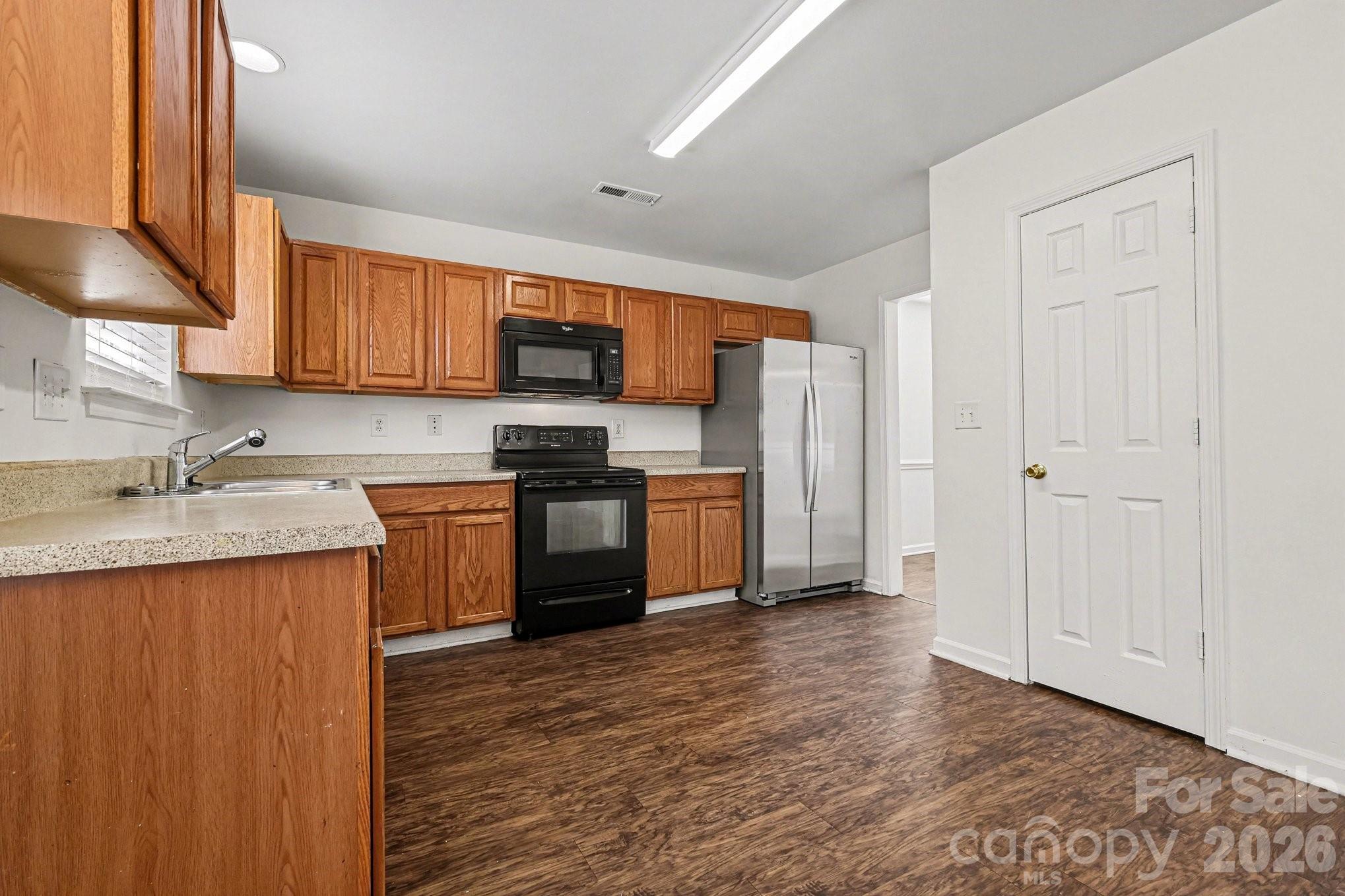 Oakbrooke - Residential