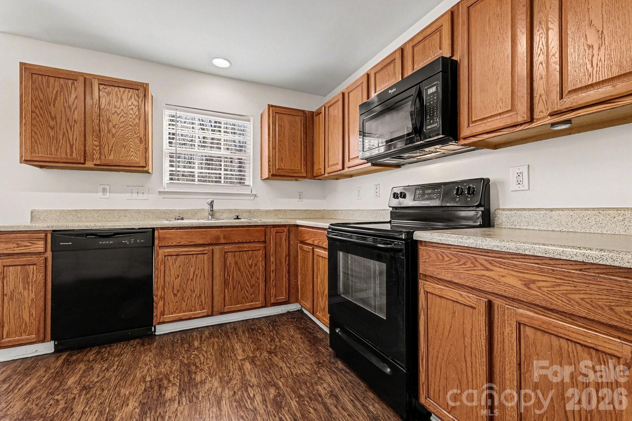 Oakbrooke - Residential