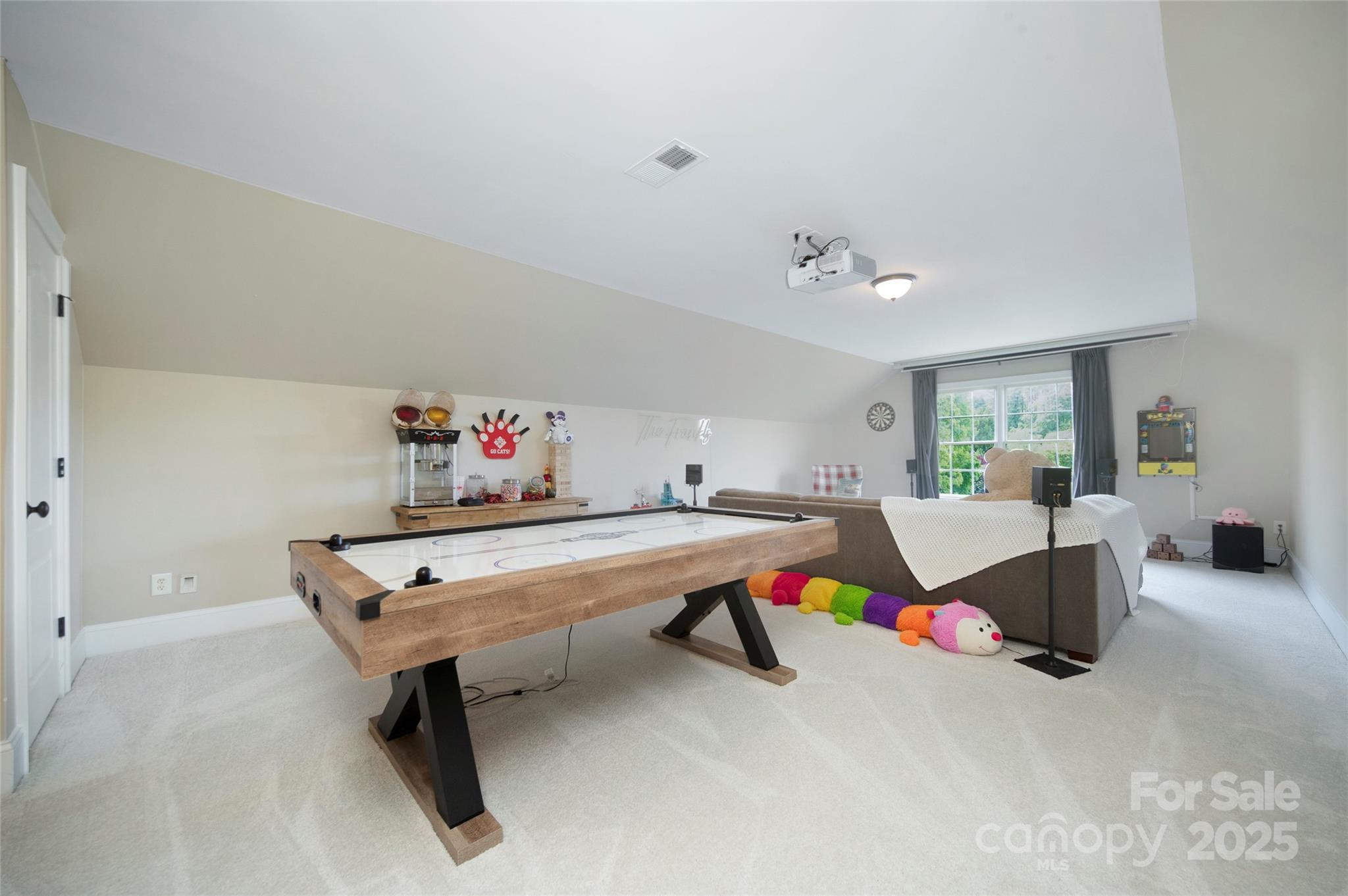 Bridal Path Estates at Wyndham Hall - Residential