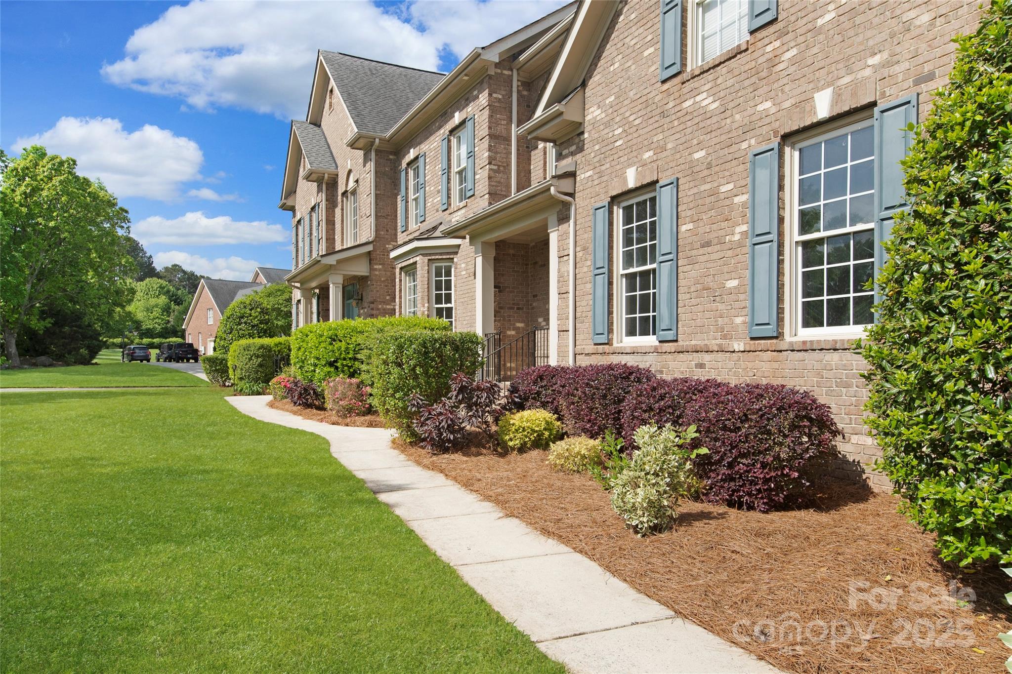 101 Stonehurst Lane