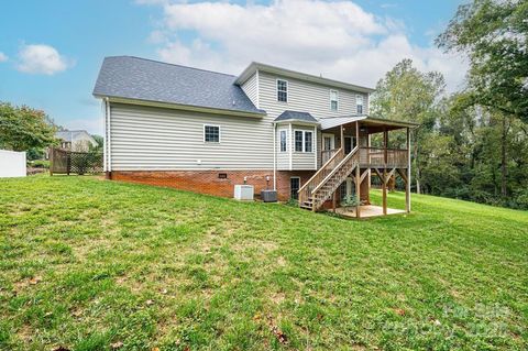 A home in Hickory