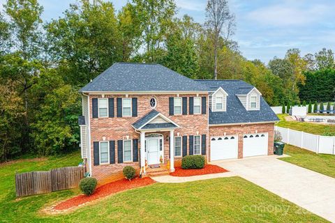 A home in Hickory