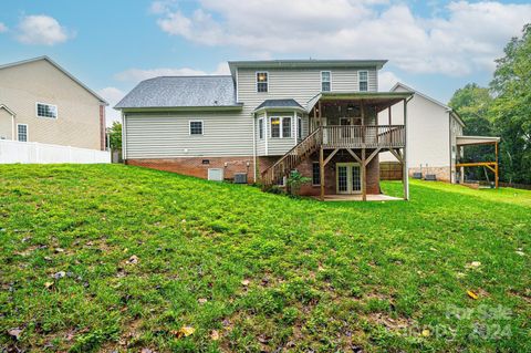 A home in Hickory