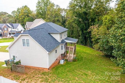 A home in Hickory